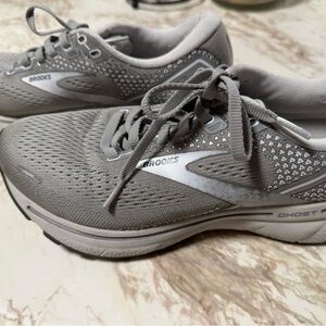 Brooks Ghost Women’s Running Shoes Size 8 Wide (D) Gray